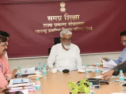 शाळांतील पोषण आहार, गणवेशात कसूर नको; दादाजी भुसेंचे कडक निर्देश