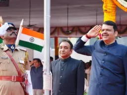 ‘विकसित भारतात महाराष्ट्राची भूमिका निर्णायक’; फडणवीसांचा निर्धार