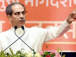 फुटीर खासदारांसाठी वेळ,जेन झी साठी नाही ; उद्धव ठाकरेंचा मोदींवर घणाघात