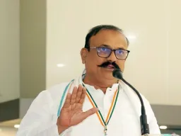 सुनेत्रा पवारांवरील आक्षेपार्ह वक्तव्य भोवले; काँग्रेस प्रदेशाध्यक्षांवर कारवाईची मागणी