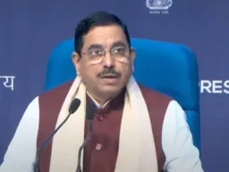 राज्याच्या अन्नधान्य कोट्यात कपात होणार नाही; प्रल्हाद जोशींचे मोठे आश्वासन