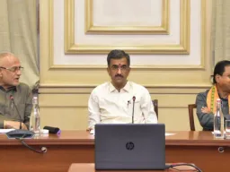 तोरणमाळच्या जागतिक दर्जाच्या पर्यटन विकासाला गती; मंत्री शंभूराज देसाईंचे निर्देश