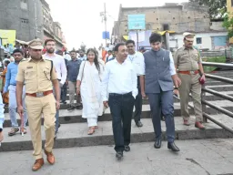 पंढरपूर मंदिर व घाट परिसराचा होणार कायापालट; मुख्य सचिव राजेश अग्रवाल यांनी केली पाहणी; विकास कामांना गती देण्याचे प्रशासनाला निर्देश