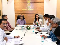 शेतकरी आत्महत्याग्रस्त कुटुंबातील बालकांना मोठा दिलासा; आदिती तटकरेंनी दिले महत्त्वाचे निर्देश