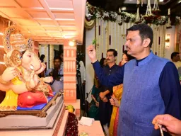 परंपरा जपत पर्यावरणाचेही भान ठेवा; मुख्यमंत्री फडणवीसांचे गणेशभक्तांना आवाहन