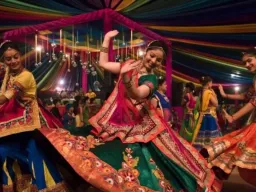 गरब्यात मुलींची बोली लावल्याचा आरोप; संभाजी ब्रिगेड आक्रमक, आयोजकांना इशारा