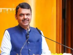 राज्यात दुष्काळ जाहीर करण्याची प्रक्रिया वेगाने सुरू; फडणवीसांचे तातडीने पंचनामे करण्याचे आदेश