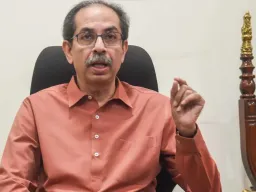 ‘सरकार शुभ तारखा पाहण्यात व्यस्त’; दुष्काळाच्या मुद्द्यावर उद्धव ठाकरेंचा महायुतीवर हल्लाबोल