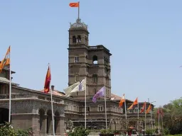 पुणे विद्यापीठासह तीन विद्यापीठांत ‘कुलपती पदक’; १० लाखांचा निधी