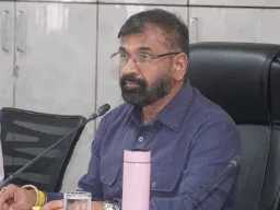 म्हाडा रहिवाशांच्या समस्या मार्गी लावण्याचे निर्देश; सचिन अहिरांची उच्चस्तरीय बैठक
