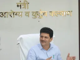 अधिकाऱ्यांच्या कामगिरीचे दरवर्षी होणार मूल्यमापन; आरोग्यमंत्री आबिटकरांचा निर्णय