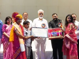 गुणवत्तापूर्ण शिक्षणासोबत संस्कारक्षम पिढी घडवा; दादाजी भुसे यांचे शिक्षकांना आवाहन