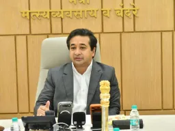 ‘मत्स्यसंपदा’ योजनेला गती; ऑनलाइन प्रणाली येईपर्यंत ऑफलाइन प्रस्ताव स्वीकारा, राणेंचे निर्देश