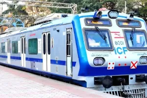 मुंबई लोकलचा ताफा वाढणार; २३८ एसी लोकलची निर्मिती सुरू