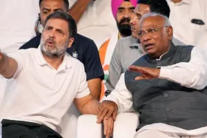 जातगणनेच्या प्रक्रियेवर काँग्रेसचा आक्षेप; प्रश्नावली बदलण्याची खर्गे-राहुल गांधींची मागणी