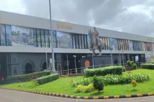 पुणे विमानतळाची ऐतिहासिक कामगिरी; २४ तासांत २१९ विमानांची वाहतूक