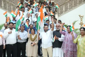 दिल्लीतील महाराष्ट्र सदनात तिरंगा रॅली; ‘हर घर तिरंगा’ मोहिमेला उत्स्फूर्त प्रतिसाद