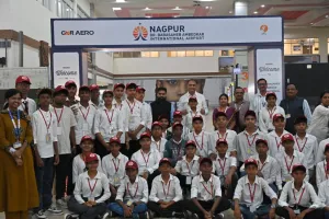 इस्रो अभ्यास दौरा पूर्ण करून ४१ विद्यार्थी नागपुरात दाखल; पालकमंत्र्यांनी साधला संवाद