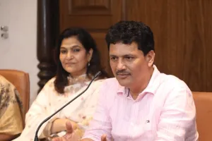 आशा गटप्रवर्तकांच्या मागण्यांवर शासन सकारात्मक; प्रश्न सोडवण्यासाठी स्वतंत्र बैठक घेण्याचे निर्देश