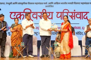 मराठी चित्रपटसृष्टीत सरकारची गुंतवणूक; ‘जेन झी’ला जोडण्याचा प्रयत्न