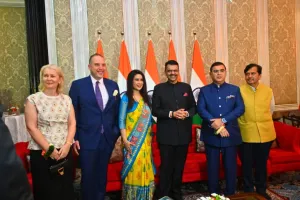 महाराष्ट्राची ट्रिलियन डॉलर अर्थव्यवस्थेकडे वेगवान वाटचाल; फडणवीसांची घोषणा