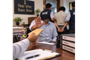 सोलापूर जिल्हा परिषदेत लाचखोरी प्रकरणी शिक्षा; वरिष्ठ सहायकाला ३ वर्षांचा कारावास