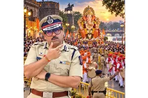 पुणे विसर्जन मिरवणुकीसाठी १० हजार पोलिस तैनात; मंडळांना दोनच ढोल-ताशा पथकांची परवानगी