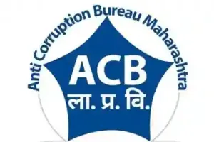 ५० हजारांची लाच घेताना पुणे पालिकेचा क्षेत्रीय वैद्यकीय अधिकारी 'एसीबी'च्या जाळ्यात; विश्रांतवाडी पोलीस ठाण्यात गुन्हा दाखल