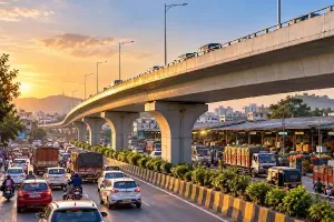 मार्केटयार्डच्या वाहतूक कोंडीवर व्यापारी आक्रमक; नेहरू रस्त्यावरील प्रस्तावित उड्डाणपुलाचे काम तातडीने सुरू करण्याची मागणी