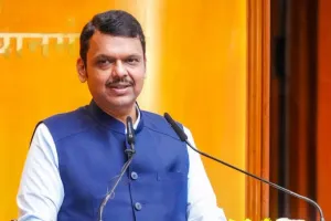 राज्यात दुष्काळ जाहीर करण्याची प्रक्रिया वेगाने सुरू; फडणवीसांचे तातडीने पंचनामे करण्याचे आदेश
