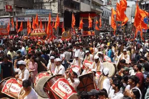 पुण्यात ३३ तासांत गणेश विसर्जन मिरवणूक पूर्ण! मानाचे गणपती व 'दगडूशेठ' हलवाईंच्या विसर्जनाची वेळ काय होती?  