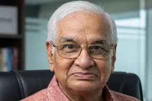 माजी न्यायमूर्ती आर. सी. चव्हाण यांचा समान नागरी कायदा समितीच्या राजीनामा; कार्यपद्धतीवर आक्षेप