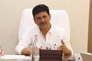 औषधांच्या गुणवत्तेवर सरकारची नजर; राज्यभर महिनाभर विशेष तपासणी मोहीम, आरोग्यमंत्र्यांचे कडक निर्देश