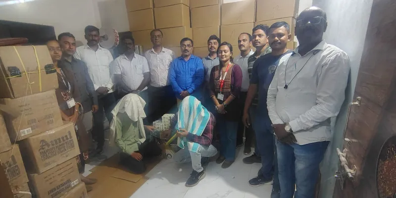 फुरसुंगीत सुगंधित तंबाखू बनविणाऱ्या कारखान्यावर छापा; 31.91 लाखांचा मुद्देमाल जप्त, दोघांना अटक