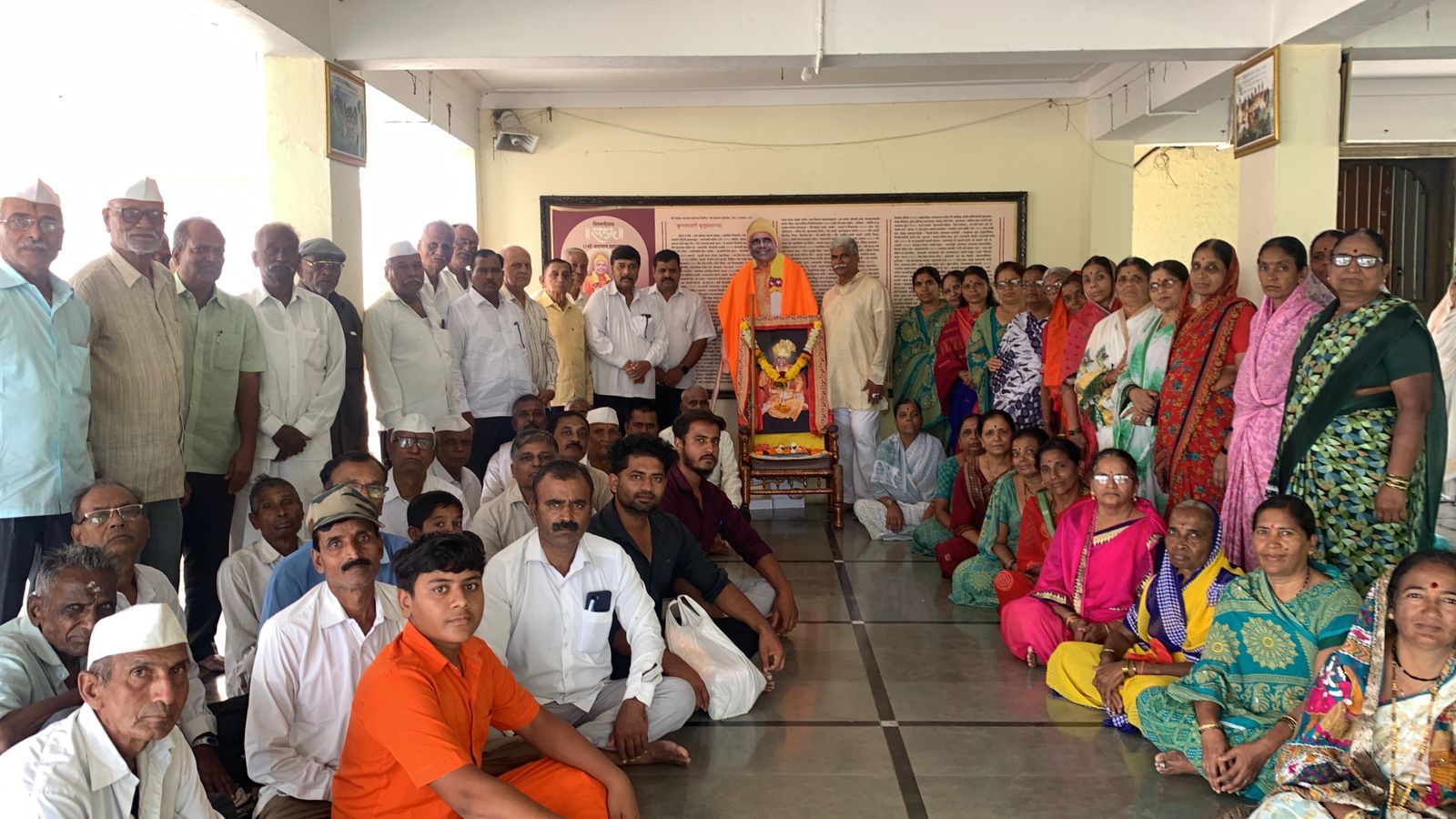 भुईंज येथे उद्योगपती सतशिष्य यशवंत कुलकर्णी यांचे व्याख्यान संपन्न