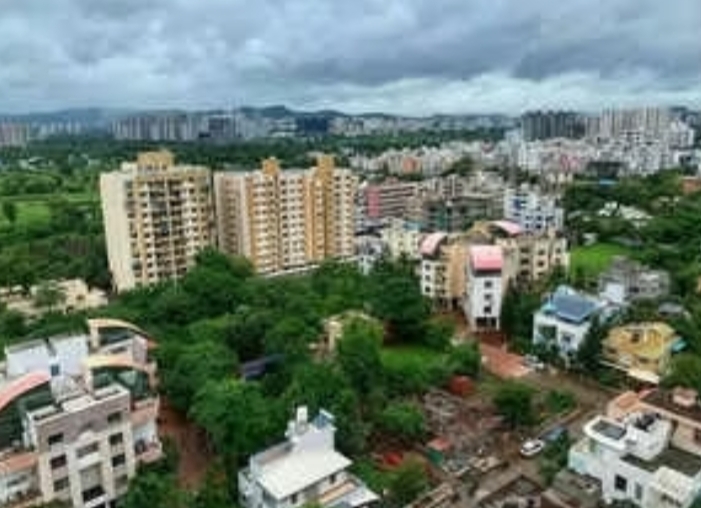 पुण्यातील चऱ्होली येथील सोसायटीच्या लिफ्ट मध्ये 12 वर्षीय तरुणाचा मृत्यू