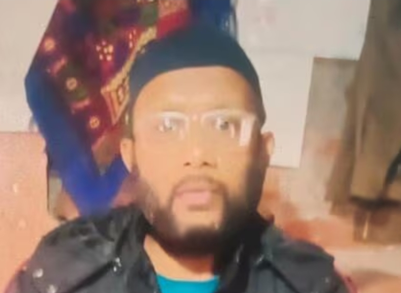 लाल किल्ला बॉम्ब स्फोट प्रकरणात लखनऊ डॉक्टरचा संबंध... परवेझ अन्सारी एटीएसच्या ताब्यात 