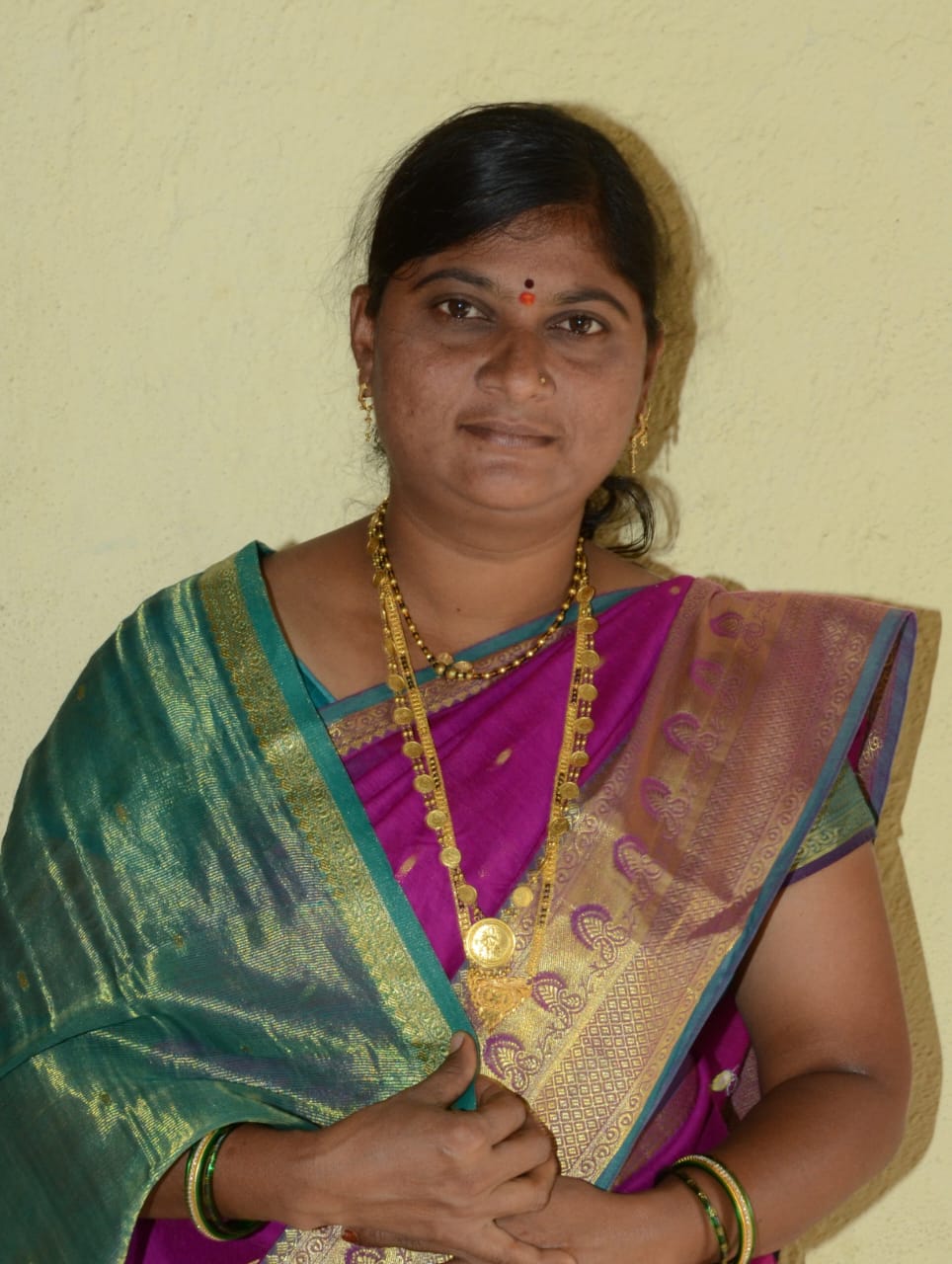 पिंपरी ग्रामपंचायतीच्या सरपंचपदी राणी अवघडे यांची बिनविरोध निवड