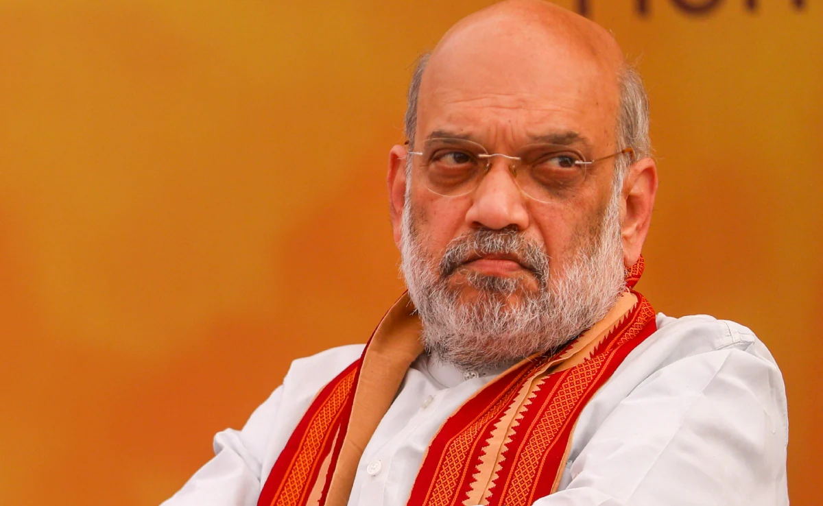 रात्री उशिरा अमित शाहांच्या भेटीला शिंदे; महाराष्ट्राच्या राजकारणात मोठ्या घडामोडींचे संकेत 