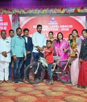 राष्ट्रीय अबॅकस स्पर्धेत दहिवडीच्या आर्यन राठोडचे दैदिप्यमान  यश; ३ मिनिटांत सोडवली १०० गणिते