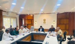 ऊसतोड कामगारांना साखर कारखान्यांनी सोयी-सुविधा उपलब्ध करुन द्याव्यात- जिल्हाधिकारी संतोष पाटील