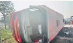 विद्यार्थ्यांना सहलीला घेऊन जाणाऱ्या बसचा अपघात; 15 विद्यार्थ्यांसोबत 4 शिक्षक जखमी 