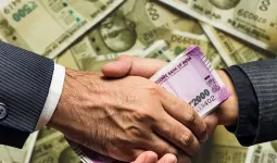  कृषी अधिकाऱ्याला लाच घेताना साताऱ्यात रंगेहात अटक