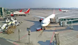 पुणे विमानतळाच्या १५ किमी परिसरात 'लेझर शो' आणि 'प्रखर लाईट्स'वर बंदी; पोलीस सह आयुक्तांचे आदेश