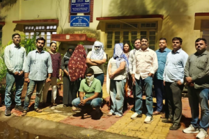 पुण्यात 'स्पा'च्या नावाखाली सुरू असलेल्या काळ्या धंद्याचा पर्दाफाश; वाघोलीत गुन्हे शाखेची मोठी कारवाई, ५ तरुणींची सुटका