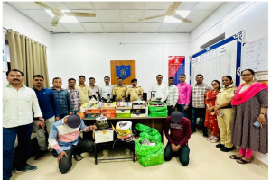 पुण्यात ऑनलाईन ई-सिगारेट आणि हुक्का फ्लेवर विकणाऱ्या टोळीचा पर्दाफाश; विमानतळ पोलिसांची मोठी कारवाई